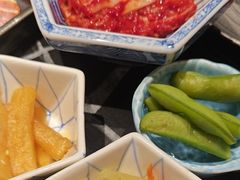 -山川小町·极番烧肉(新地假日广场店)