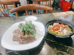 -陆记鹅庄·潮汕菜·狮头鹅(大仟里店)
