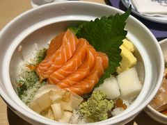 三色鱼生饭-小山日本料理(太古汇店)