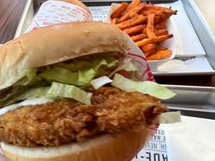 -FATBURGER 特富客汉堡(外交公寓店)
