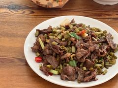 -牛八宝桂林米粉(八里庄店)