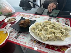-孔一凡·手工饺子(时尚明苑店)
