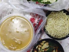 -霄汉牛三鲜湖北砂锅菜(万松园2店)