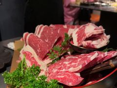 -铭牛烧肉·和牛海鲜自助(高新月牙湖店)
