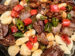 -老东镇啤酒屋海鲜加工·蒸汽海鲜·海鲜烧烤(台东店)