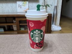 金烘桃桃燕麦拿铁-星巴克臻选(宁波天一广场店)