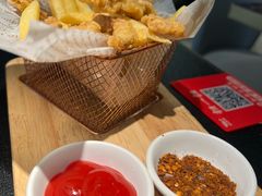 -辣尚瘾·烤鱼·新川菜(牡丹园直营店)