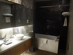 -灞柳驿酒店(香湖湾地铁站店)