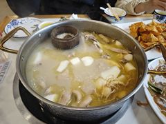 -朴小妹人参鸡汤火锅(长白山万达店)