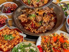 -大众跷脚牛肉馆·非遗传承单位(峨眉山店)