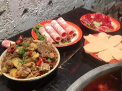 -四小区火锅·巷子里的重庆火锅(花照壁店)