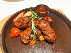 黑椒朗姆厚牛排-俄士厨房(环球港店)