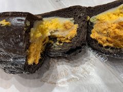 咸蛋黄嘟嘟包-奈雪的茶(新天地广场PRO店)