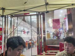 -郑小二山东特色炒鸡店(红小巷店)
