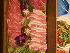 -正宗齐齐哈尔烤肉·齐牛哥鲜切炭火烤肉(杭州总店)