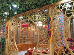 -袁小二大东北铁锅炖(吉祥村总部)