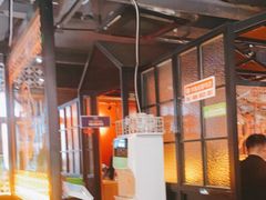 大堂-南城十里潮汕鲜牛火锅·鲜虾生滚粥(融汇老商埠店)