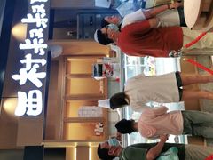 门面-西村叔叔的店·面包·甜品·蛋糕(清河万象汇店)