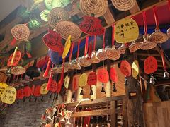 -老牌坊云南鱼豆花火锅(嵩山店)