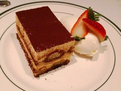 -Wolfgang’s Steakhouse 沃夫冈牛排馆(上海白玉兰广场店)