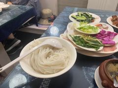 -桥香园云南过桥米线(金马碧鸡店)