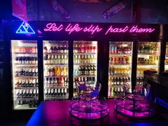 -UP嘻哈酒吧(粉巢店)
