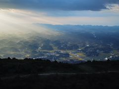 -齐岳山