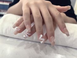 -Fanni美甲美睫皮肤管理