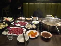-牛焱·贵州黄牛肉火锅(城西银泰店)