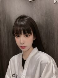 -东秀护肤造型
