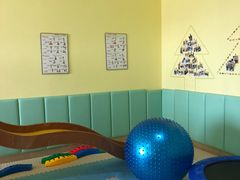 -麦田里儿童之家(华景店)