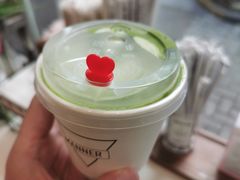 燕麦抹茶拿铁-Manner Coffee(大宁国际商业广场店)