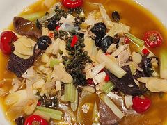 -鸽子侯·家宴·平价海鲜(绿地店)