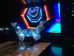 -V-SHOW KTV(济南概念店)
