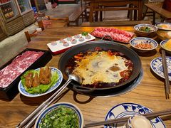 -旧街市鲜货老火锅(大光路店)