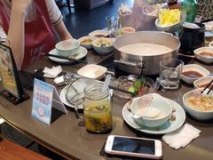 -捞王锅物料理(上海世茂广场店)