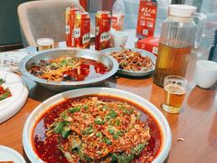 -有红鸡毛店·川菜(建设路店)