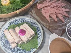 -尚尚仙·酸汤猪手·猪肚鸡火锅(华联万柳购物中心店)