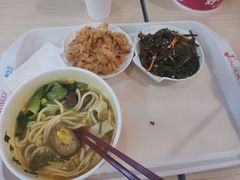-好一家牛肉粉(山东路家乐福店)