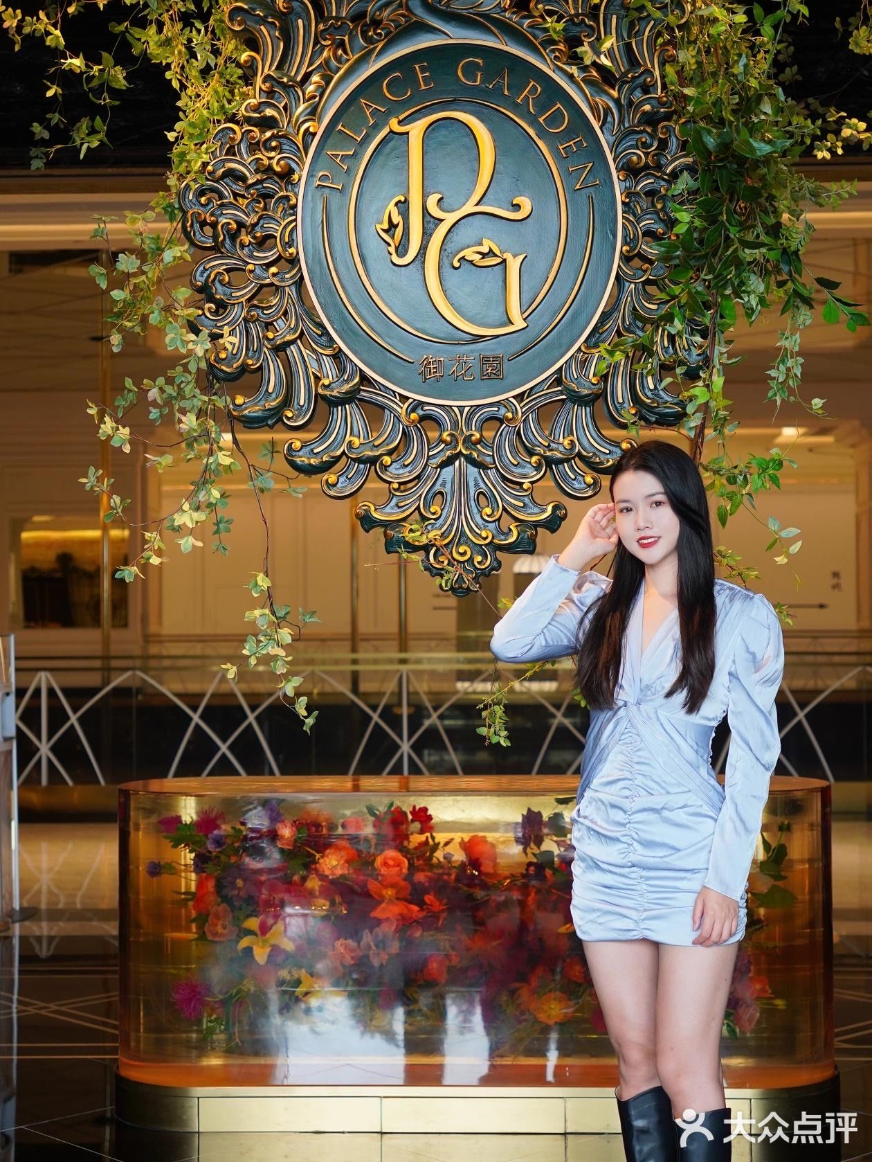 澳门觅食记｜绝美皇宫餐厅御花园