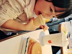 -麦当劳(欢乐谷店)