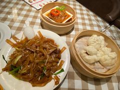 -新大咀港式茶餐厅(宝山万达店)