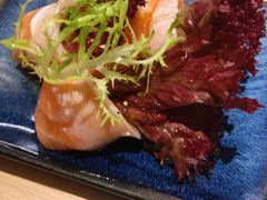 三文鱼牛油果卷-大渔铁板烧(万象城店)