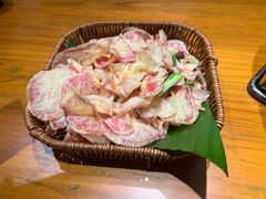 丽江紫洋芋-老滇山寨•云南特色菜•地方菜•民族风情歌舞表演(金碧店)