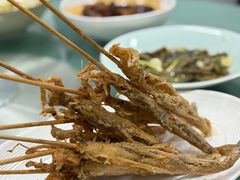 箭穿龙头烤-沪依小酒馆心意菜