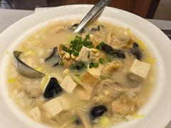 -郑庄脂渣海鲜楼(九水路店)