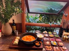 -银米·云南传统过桥米线(双廊黑金冠店)
