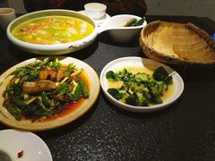 -万重锦·人文川菜馆(骡马市店)