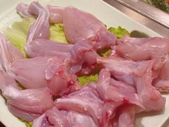 看着都疼牛蛙-京元盛铜锅涮肉(上海总店)
