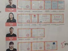 -蓝旗亲子游泳(范湖万达广场店)